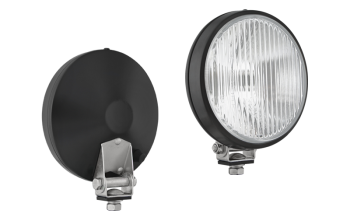 Halogen fog light in metal housing