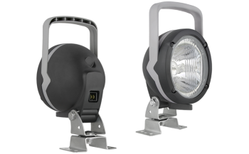 Halogen work lamp with adjustable light beam and built-in AMP Faston connector